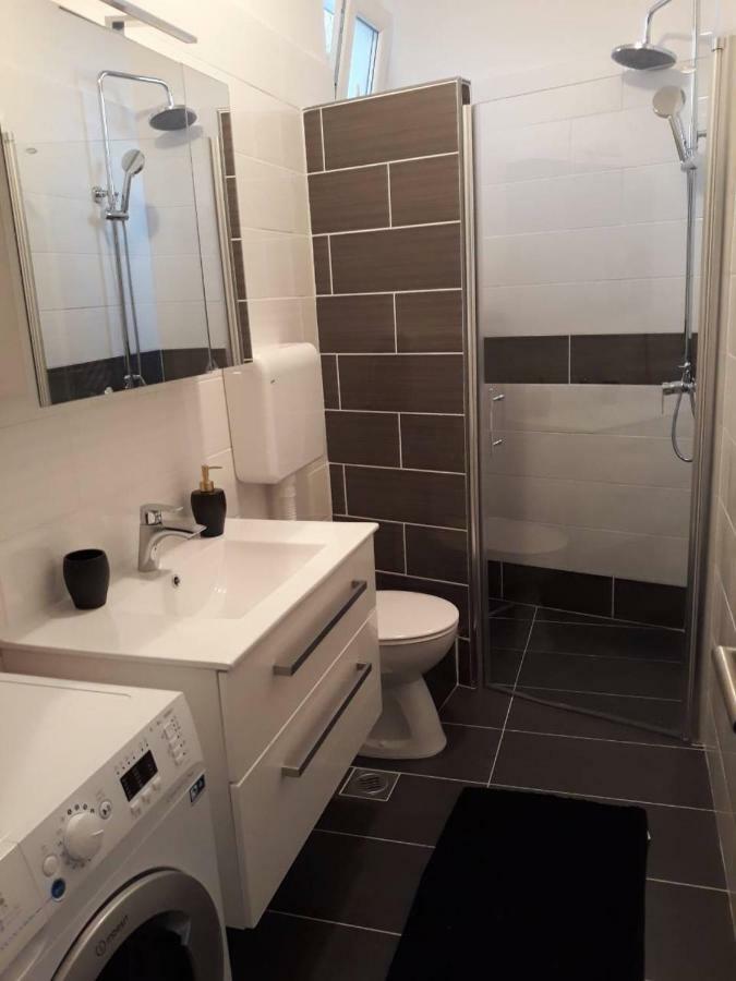 App Lana Apartment Crikvenica Exterior photo